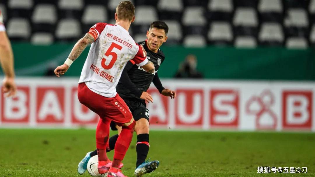 乐竟官方入口-费耶诺德发布备战花絮；今夜远射贴柱；德国杯任务艰巨；纪律约束更严格(朗达拜恩秘密三部曲)